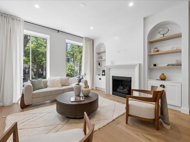 House for sale in Chicago Park, Illinois