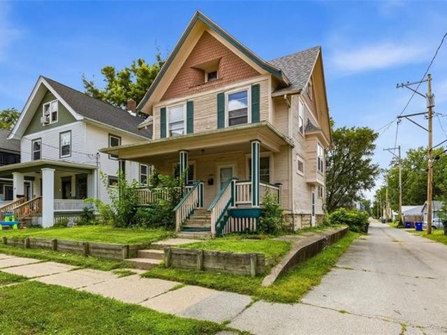 House for sale in Linn, Iowa