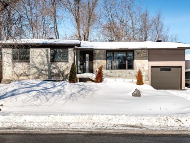 House for sale in Beaconsfield, Quebec
