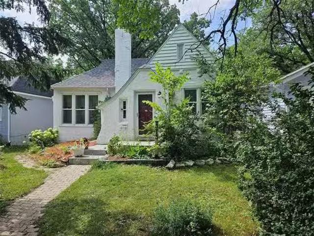 House for sale in East St. Paul, Manitoba