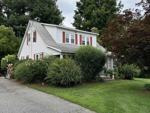 House for sale in Hampden, Massachusetts