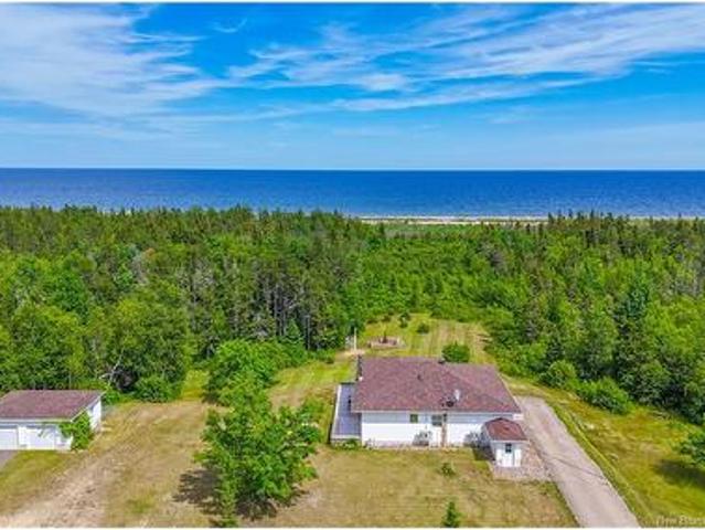 House for sale in Tracadie–sheila, New Brunswick
