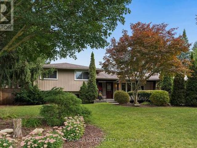 House for sale in Waterloo, Ontario