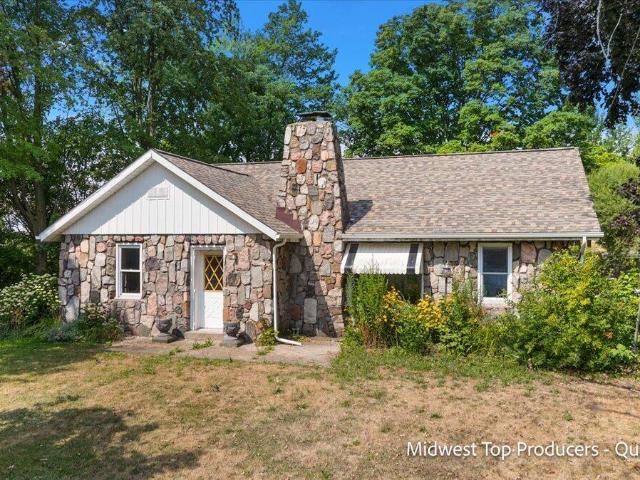 House for sale in Casnovia, Michigan
