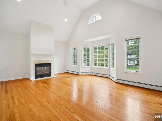 House for sale in Cresskill, New Jersey