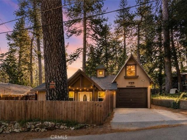 House for sale in Cedarpines Park, California