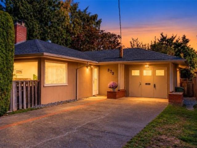 House for sale in Gonzales, Victoria