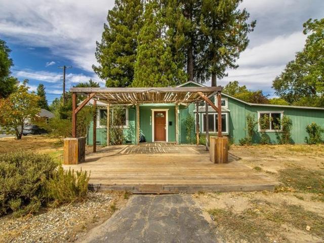 House for sale in Willits, California