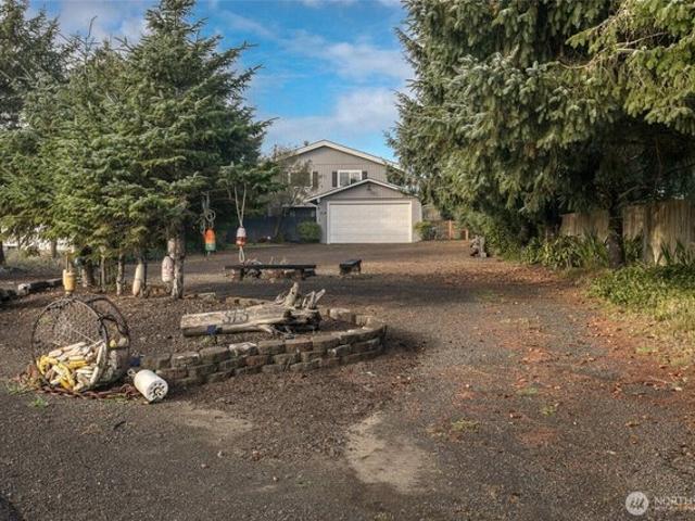 House for sale in Ocean Shores, Washington