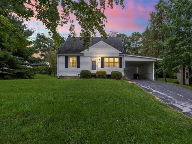House for sale in Xenia, Greene County