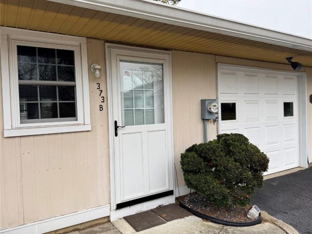 Condo for sale in Centereach, New York