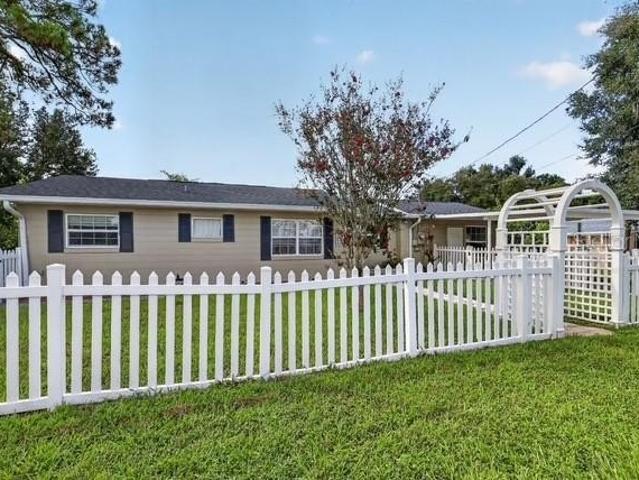 House for sale in Umatilla, Florida