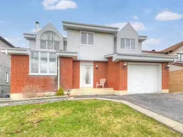 House for sale in Brossard, Quebec