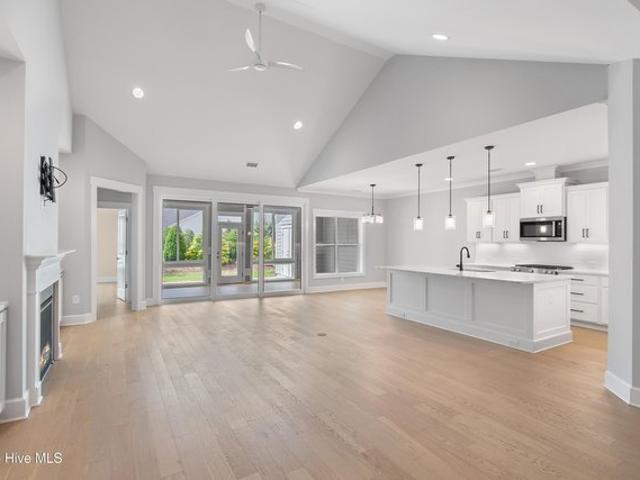 Townhouse for sale in Southport, North Carolina