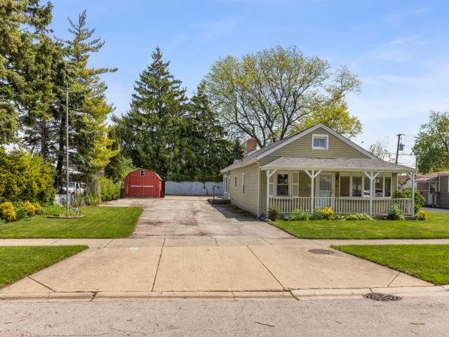 House for sale in Schiller Park, Illinois