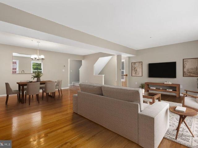 Condo for sale in Ellicott City, Maryland