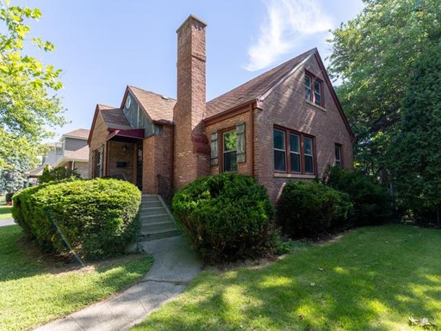 House for sale in Berwyn, Illinois