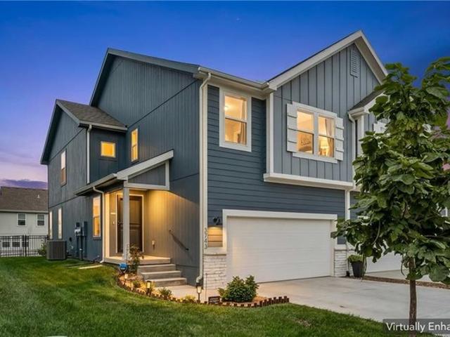 Townhouse for sale in Lee's Summit, Jackson County