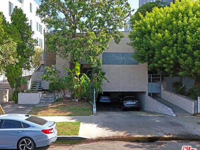 House for sale in Palms, Los Angeles