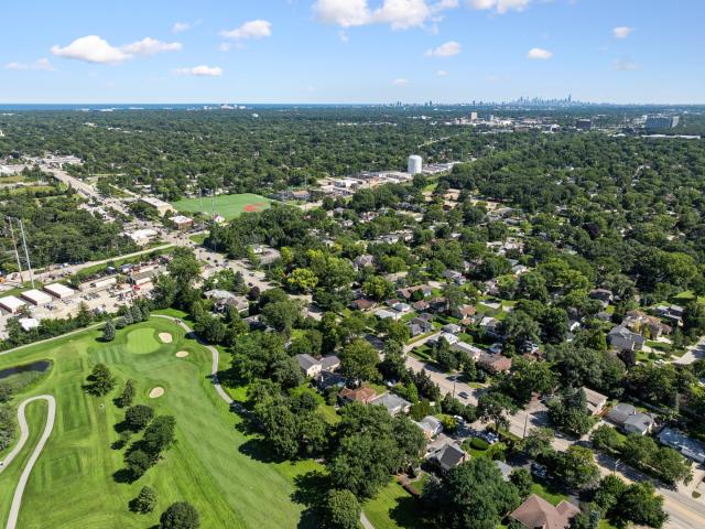 House for sale in Wilmette, Illinois