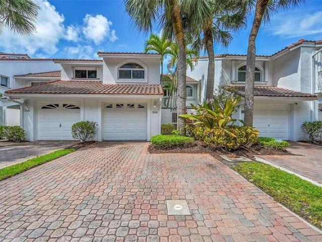 Townhouse for sale in Aventura