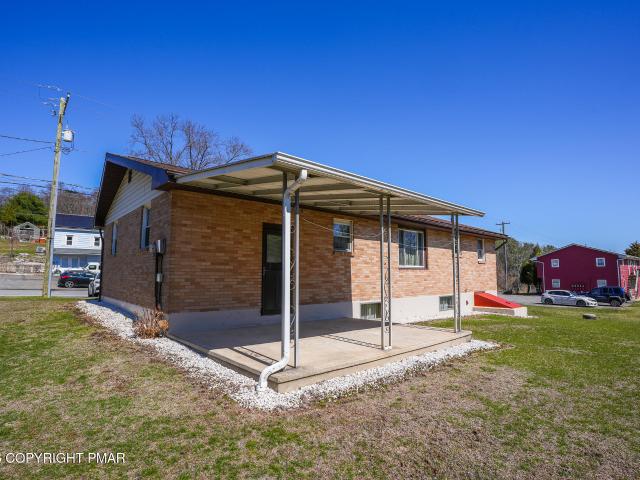 House for sale in Carbon, Pennsylvania