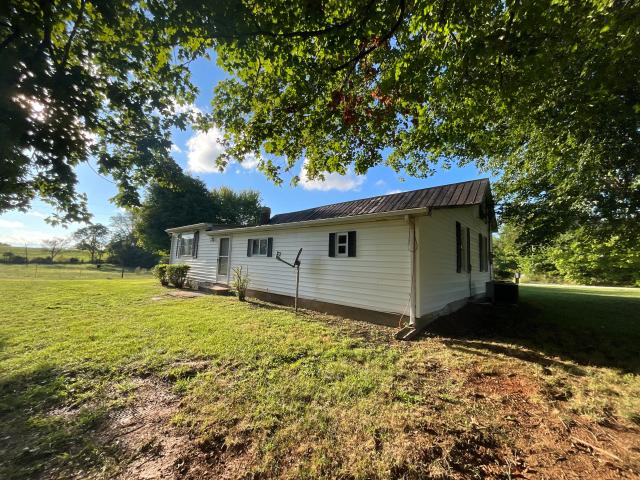 House for sale in Science Hill, Kentucky