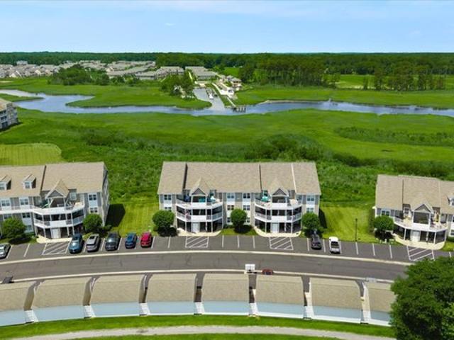 Condo for sale in Delaware