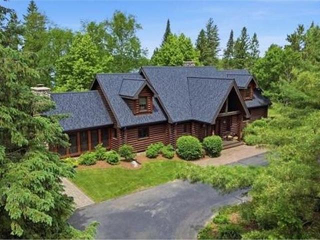 House for sale in Hubbard, Minnesota
