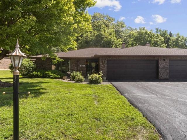 Condo for sale in Moline, Illinois