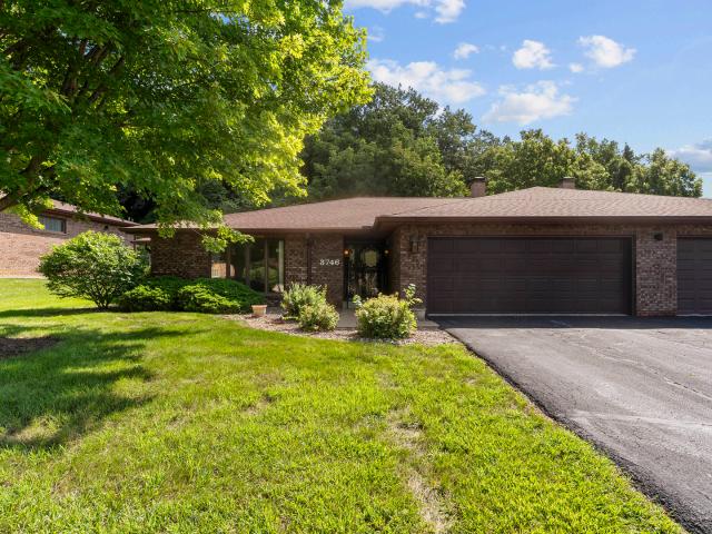 Condo for sale in Moline, Illinois