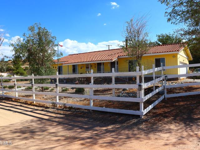 House for sale in Palmdale, California