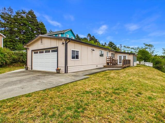House for sale in Humboldt, California