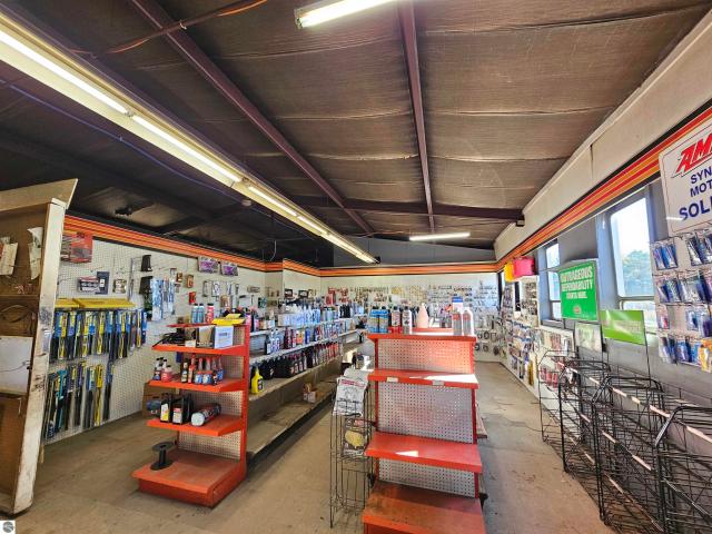 Commercial for sale in Hale, Michigan