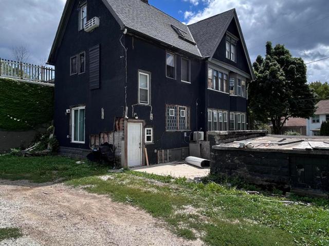 Commercial for sale in Washington Park, Milwaukee