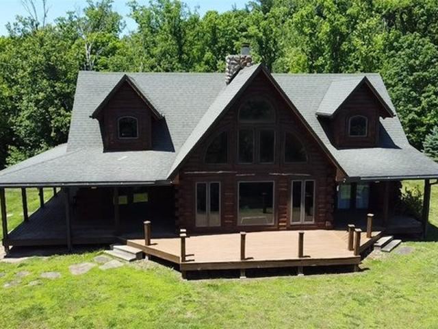 House for sale in Newport, Ohio