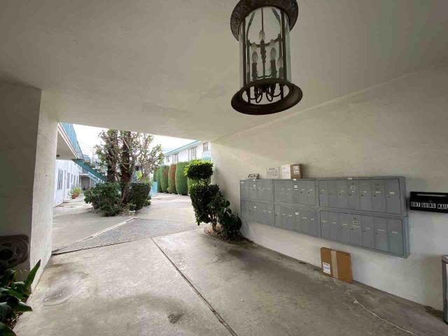 Apartment for rent in Canoga Park, California