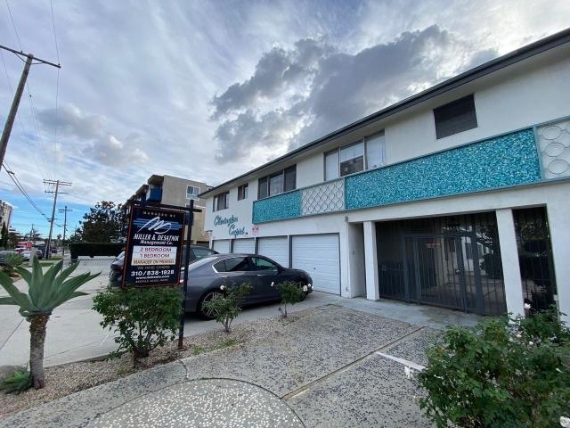 Apartment for rent in Canoga Park, California