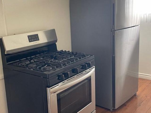 Apartment for rent in Canoga Park, California