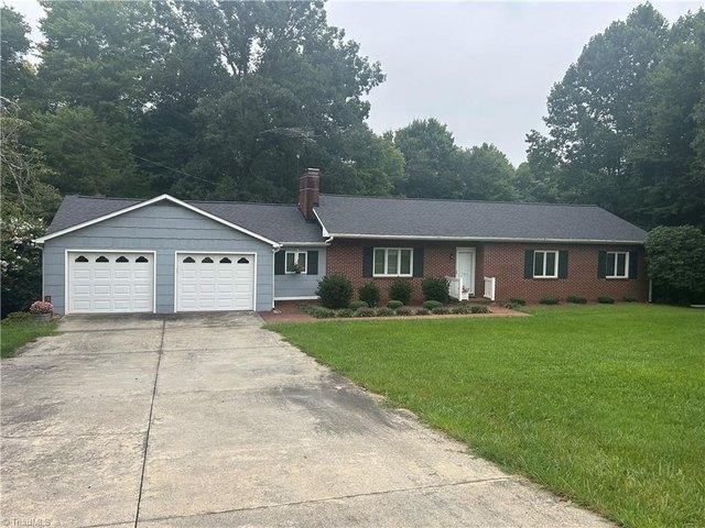 House for sale in East Bend, North Carolina