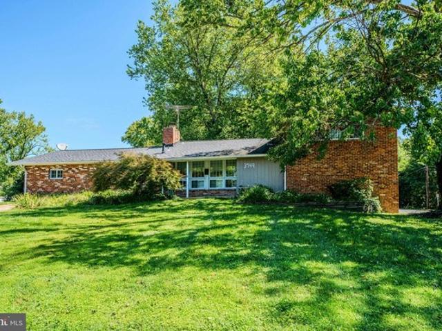 House for sale in Fairfax, Virginia