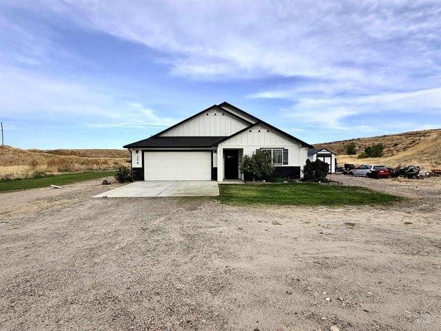 House for sale in Ontario, Malheur County