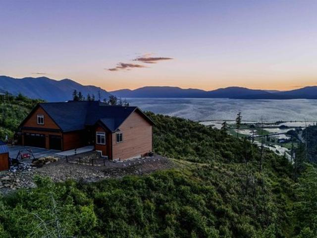 House for sale in Clark Fork, Idaho
