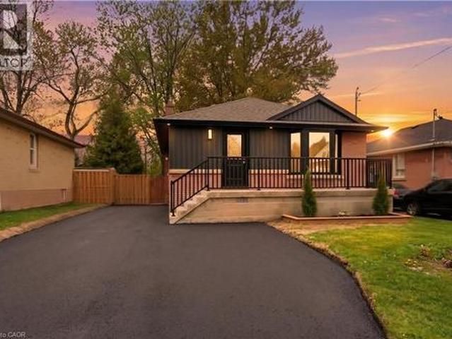 Property for sale in Ancaster, Ontario