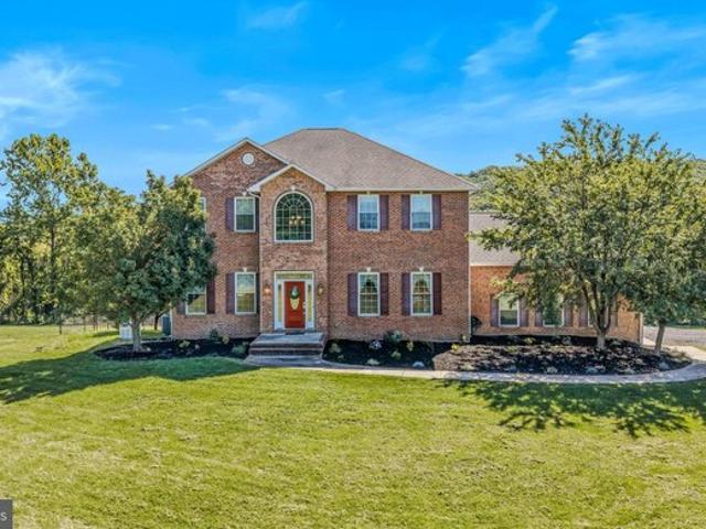 House for sale in Romney, Hampshire County