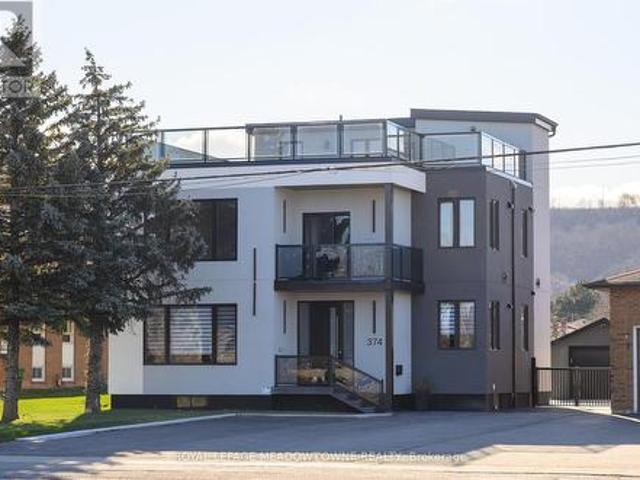 Property for sale in Ancaster, Ontario