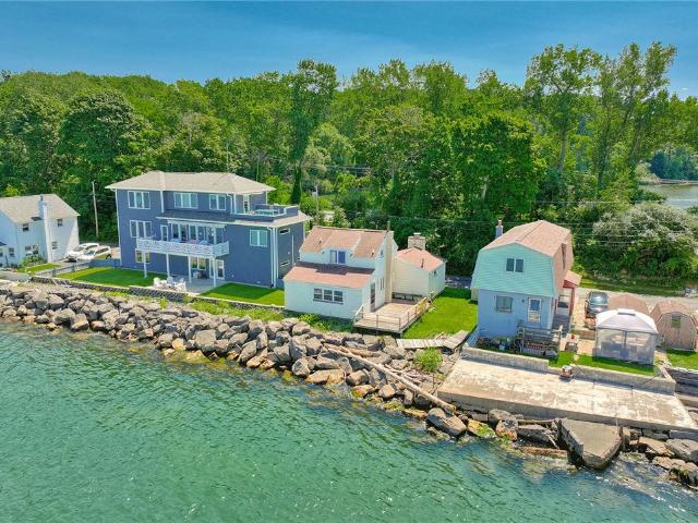 House for sale in Oklahoma Beach, Town of Webster