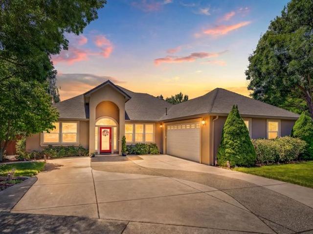 House for sale in Oregonia