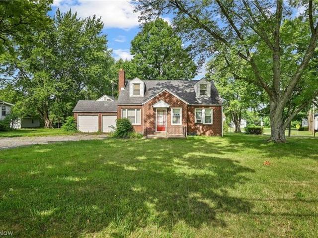 House for sale in Warren, Ohio