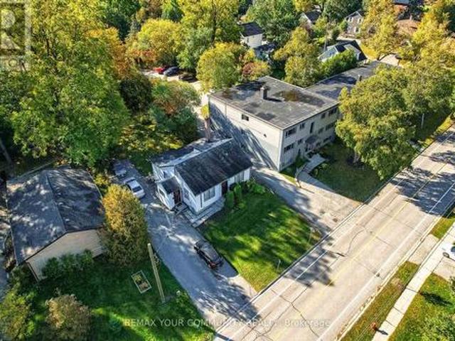 House for sale in Newmarket, Golden Horseshoe
